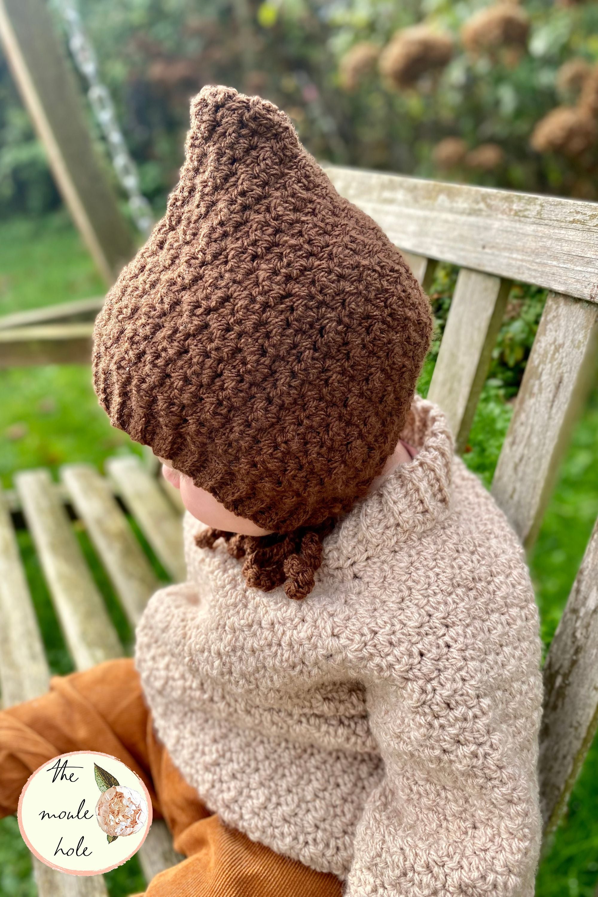 The Cotswold Bonnet Crochet Pattern – The Moule Hole